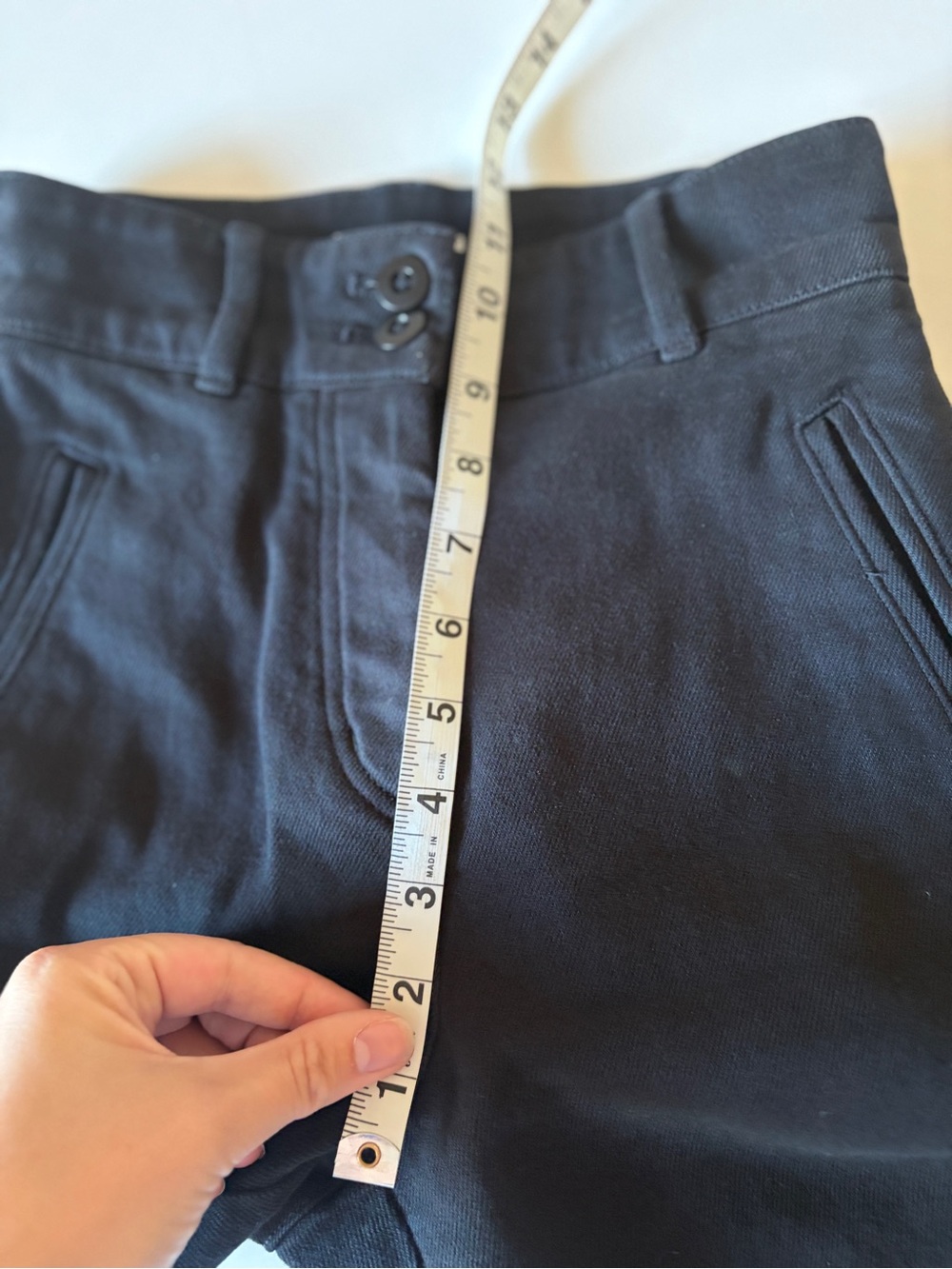 Wilfred Free Aritzia Black Cargo Pants high-rise waist button fly women’s 00 - Picture 3 of 11